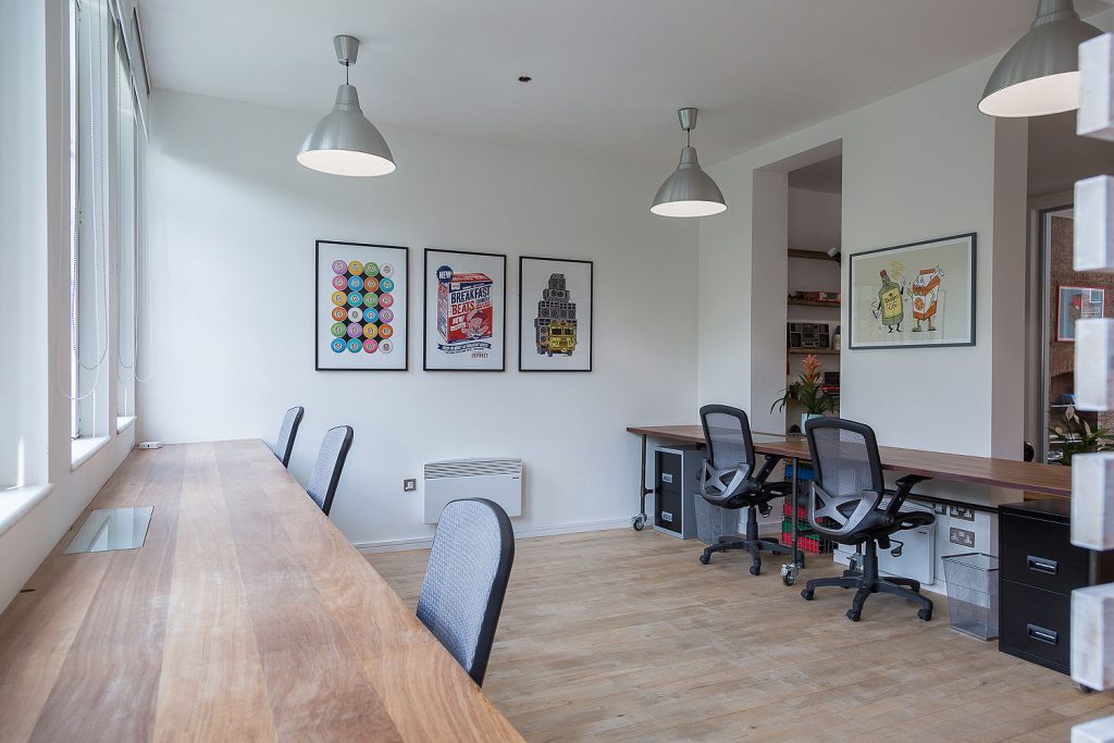 Rear workspace